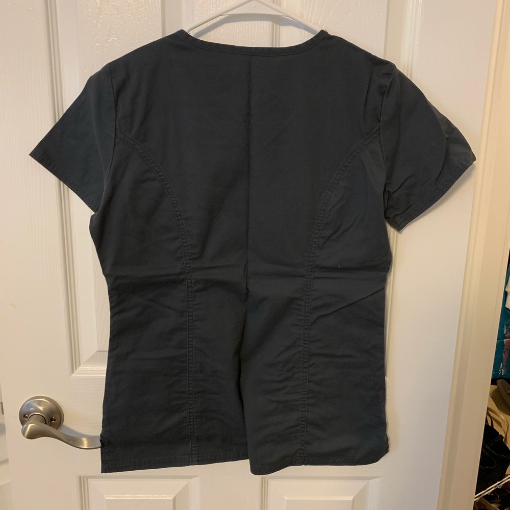 Cherokee Grey Scrub Top - Picture 6 of 6